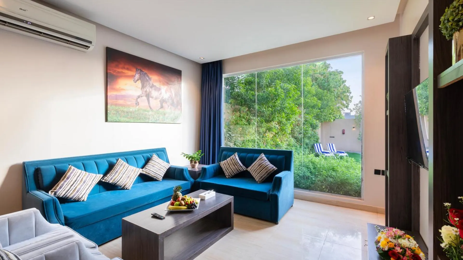 The Corner Hotel Resorts - Riyadh